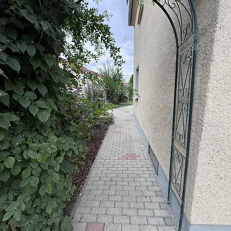 Vakantiehuis Luises Gaestehaus *
